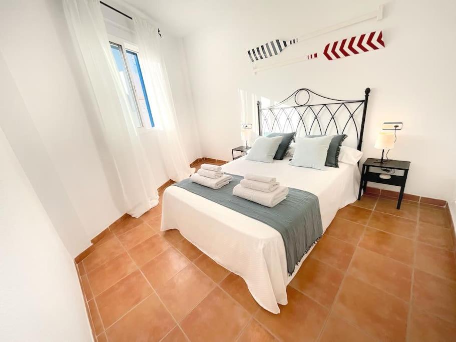 Ks Costa Mayka - San Jose - Kaleria Suites Zewnętrze zdjęcie